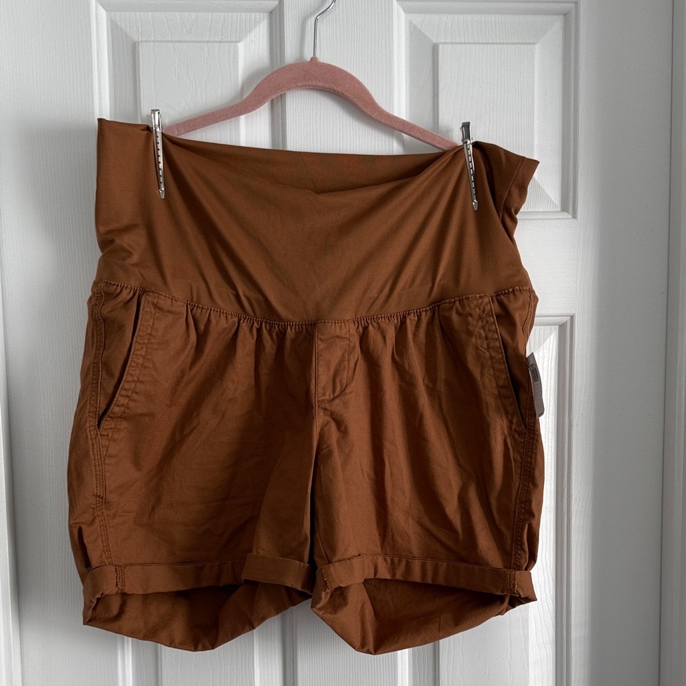 NWT Maternity Chino Shorts
